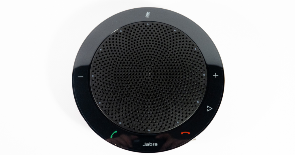 Jabra Speak 410 レビュー】最低限の機能を備えたスピーカーフォン